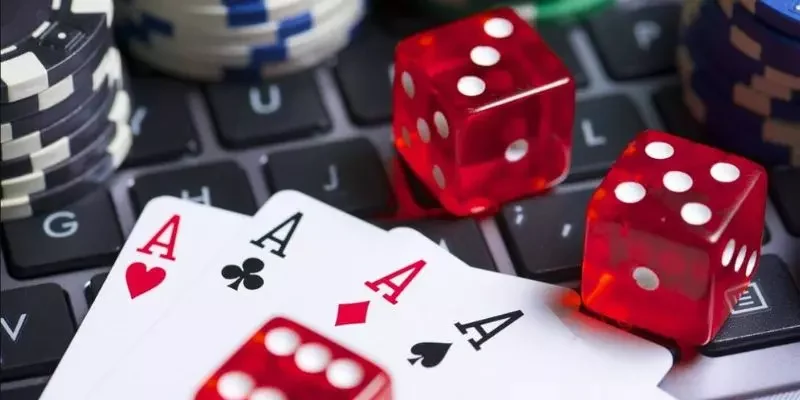 Hướng dẫn chơi bài phỏm 8DAY chi tiết, dễ hiểu, dễ nhớ